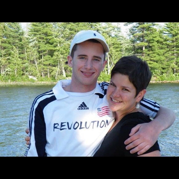 ๐บ Meet your Posher, Lisa ๐บ - Picture 3 of 8